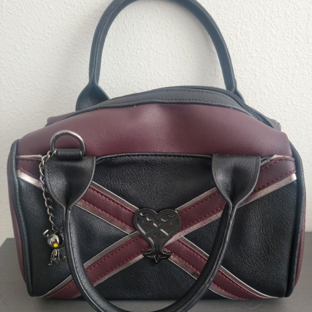 Kingdom Hearts Bioworld Purse